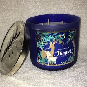 Rare “Flannel” Bath & Body Works Candle